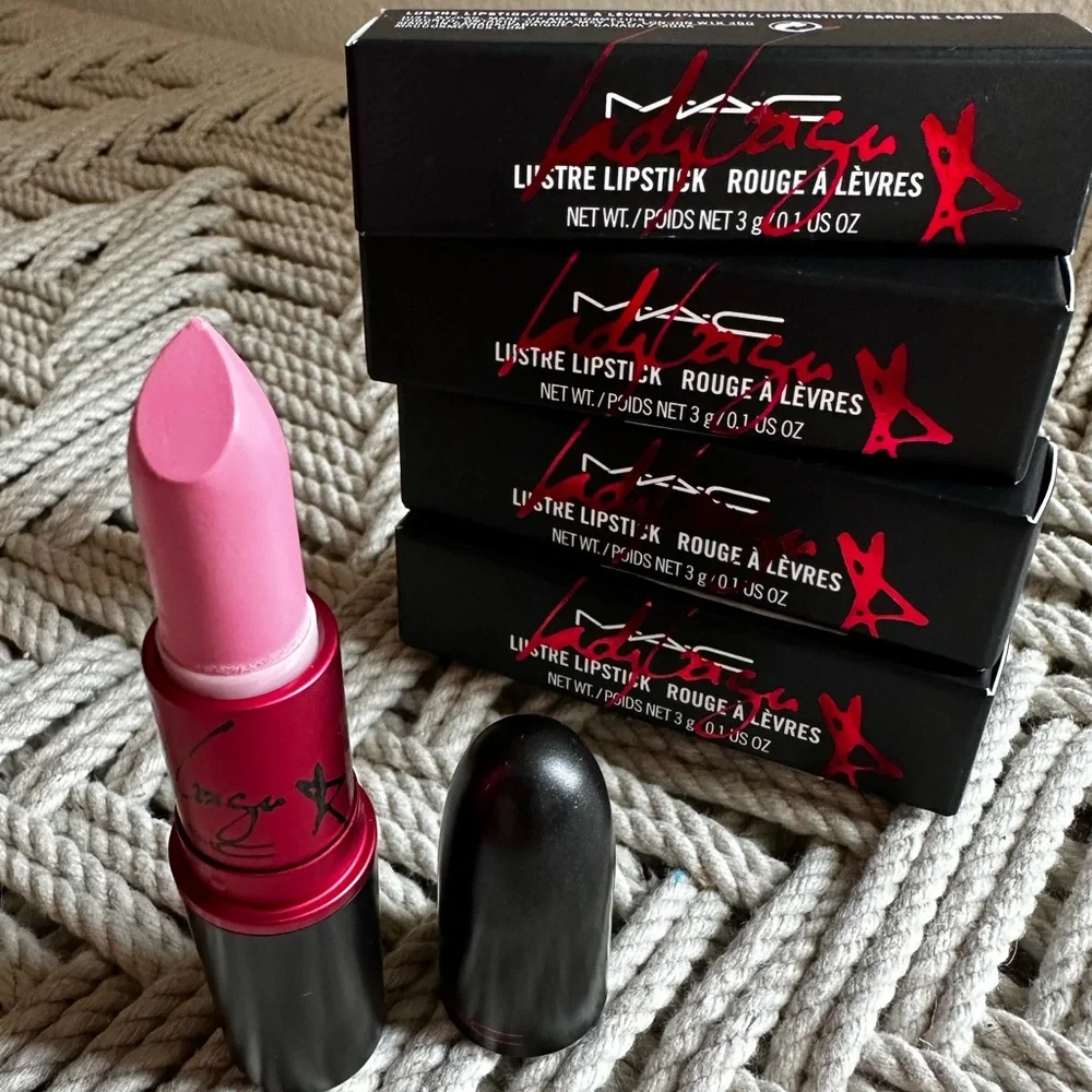 MAC lady Gaga lustre lipstick rouge viva glam Gaga - Picture 5 of 11